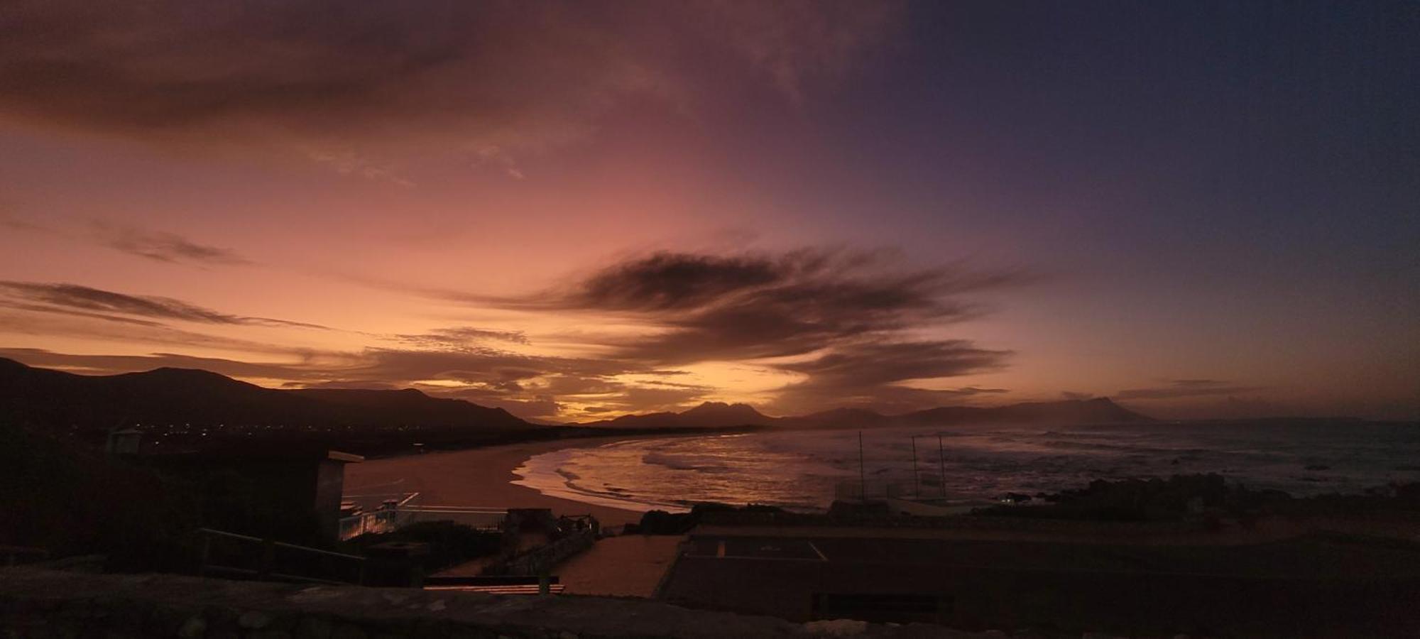 Kleinmond Lodge Luaran gambar